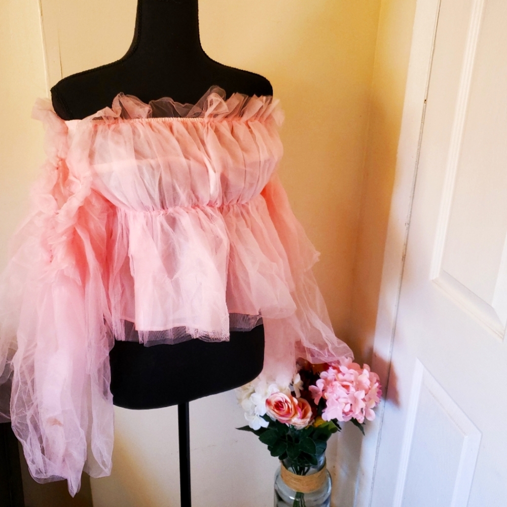 Pink tool top